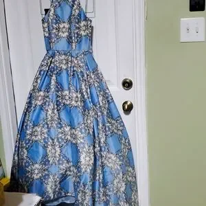 Camille La Vie Dresses Brooklyn Bailey Prom Dress Size P